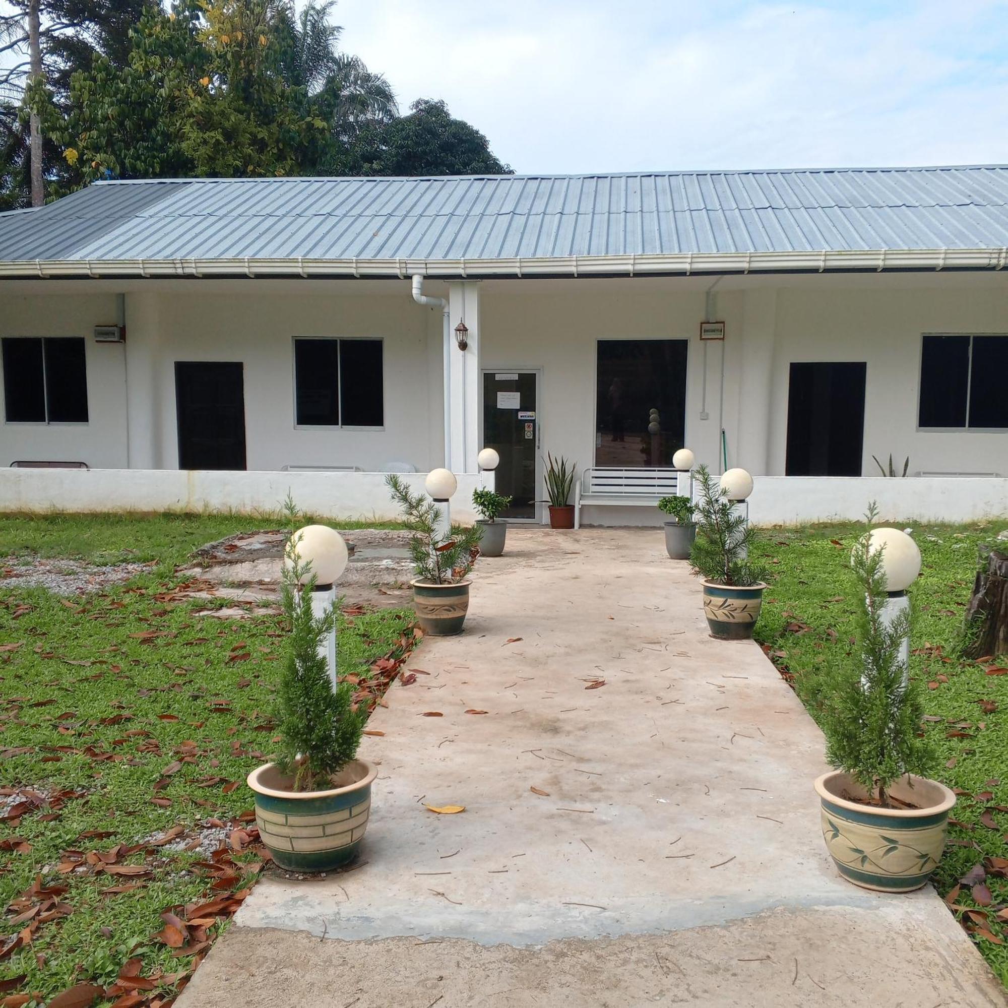 Tomanggong View Bed & Breakfast